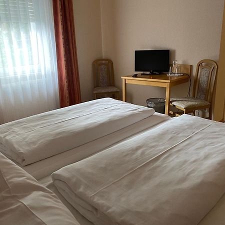 Hotel Sonne - Haus 2 อิดชไตน์ ภายนอก รูปภาพ