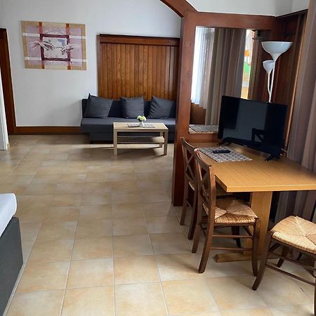 Hotel Sonne - Haus 2 อิดชไตน์ ภายนอก รูปภาพ