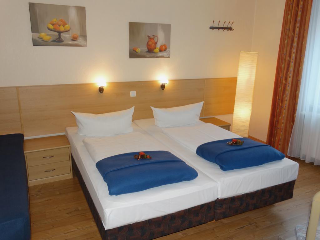 Hotel Sonne - Haus 2 อิดชไตน์ ห้อง รูปภาพ